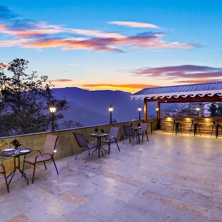 Mount Himalayan Hotel Gangtok Exterior photo